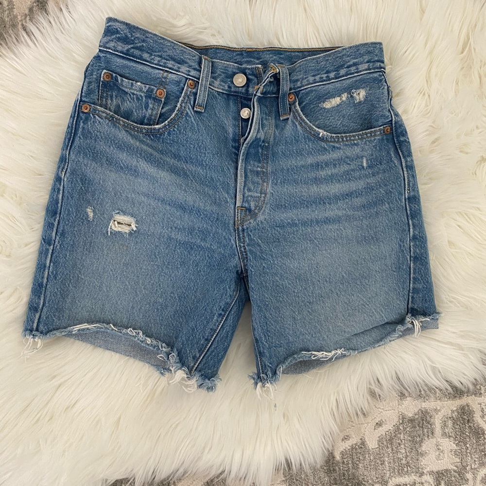 LEVI’s 501 Denim shorts
